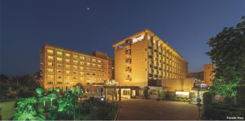 Hotel Clarks Shiraz *5